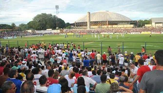 Estádio Lindolfo Monteiro