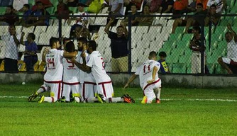 River comemora o gol