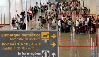 Bagagem de mão não deve ser cobrado taxa.