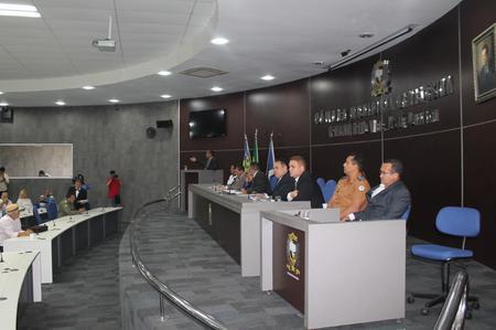 Policiais militares e bombeiros discutem reajuste salarial em audiência