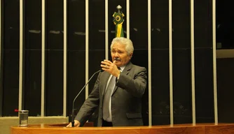 Senador diz que novas medidas nos fundos constitucionais prejudicam Nordeste.