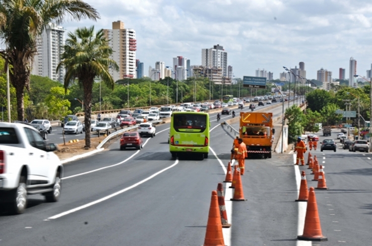 Extensão da ponte JK