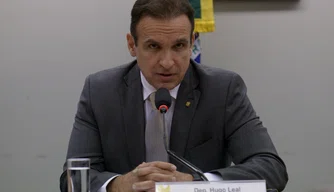 Deputado Hugo Leal (PSB-RJ), que apresentou o substitutivo.