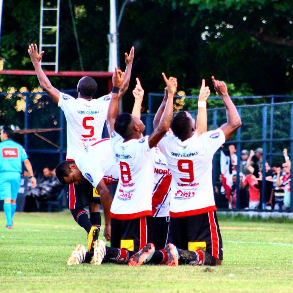 Time consegue sua segunda vitória no campeonato.