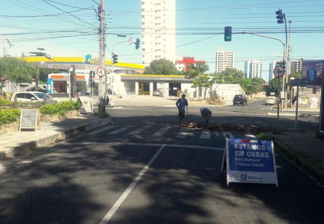 Caneletas são substituídas na zona leste.