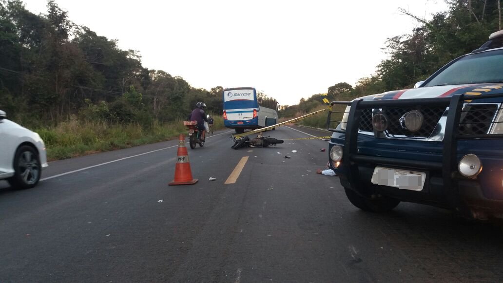 Acidente na BR 343 deixa uma pessoa morta