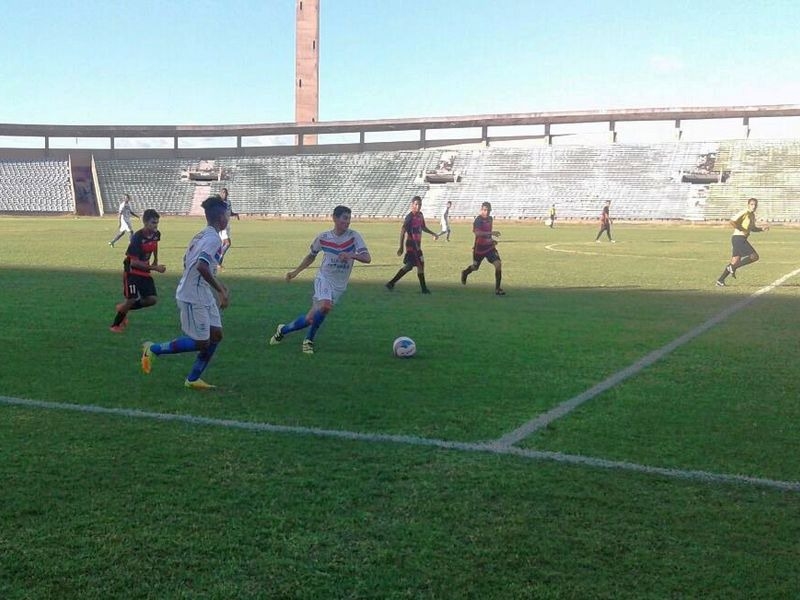 Prefeitura de Teresina oferece 34 vagas no bolsa atleta.