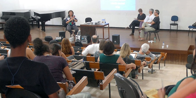 Comissão de Educação vai discutir se ricos devem pagar por universidades públicas.