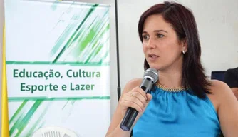 Ex-prefeita Débora Renata