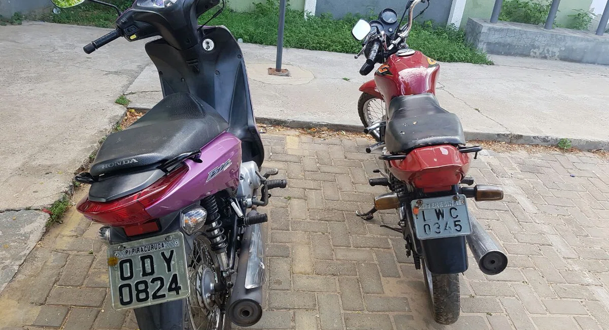 Motos apreendidas em Piripiri