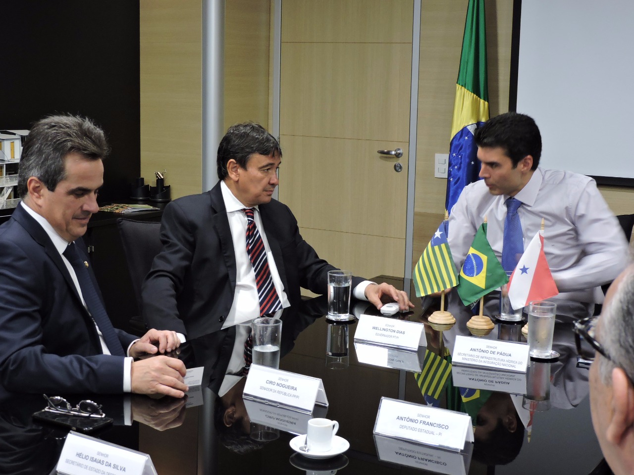 Governador participa de audiência no Ministério da Integração Nacional.