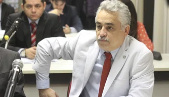 Deputado Robert Rios (PDT).