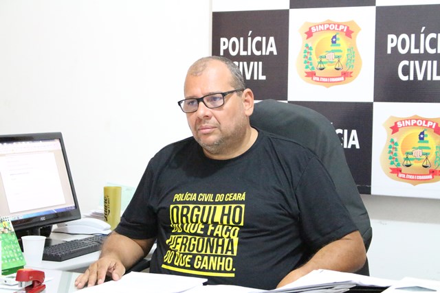 Presidente do Sinpolpi, Constantino Júnior.