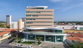 Prédio do Ministério Público na zona leste de Teresina (Imagem de drone).