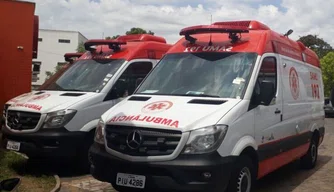 Novas ambulâncias do Samu.