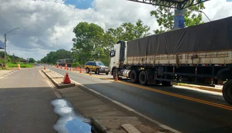 Os motoristas trafegavam em veículos tipo Bitrem.