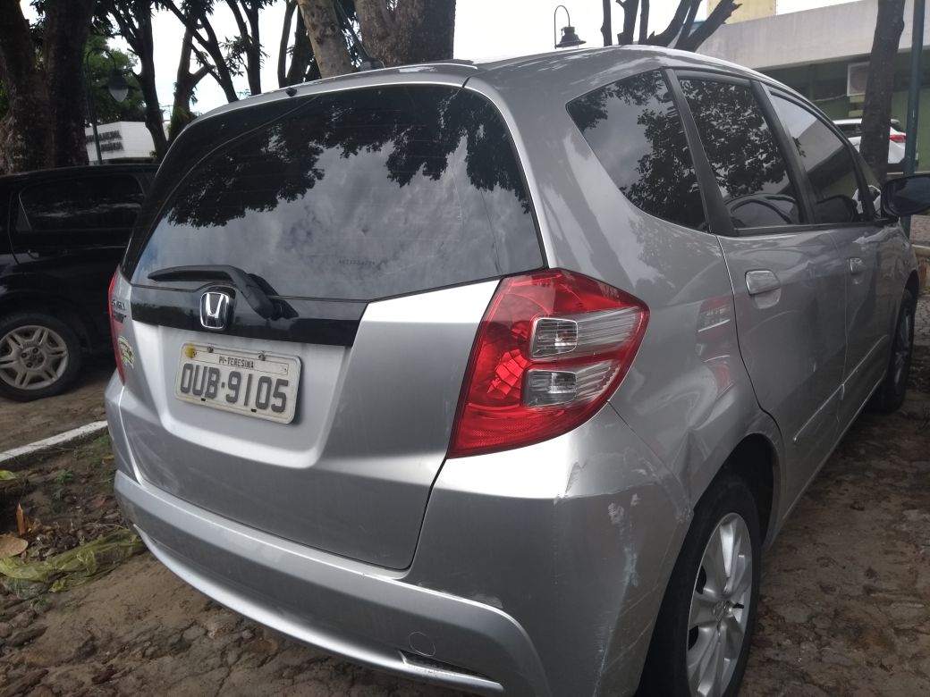 Veículo recuperado no estacionamento do Hospital do Dirceu