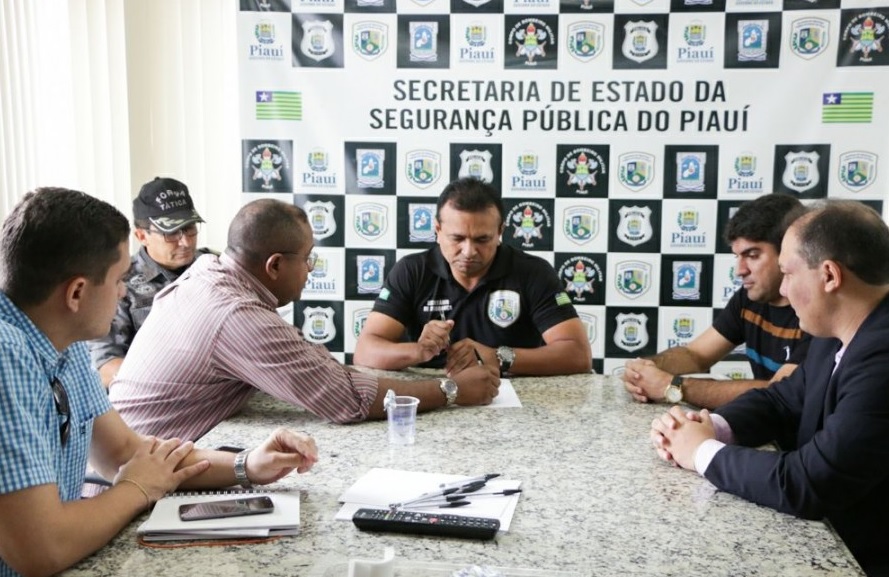 Reunião para traçar metas de segurança