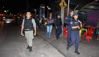 Vila Bairro Autua 275 pessoas na última quinta-feira (22).