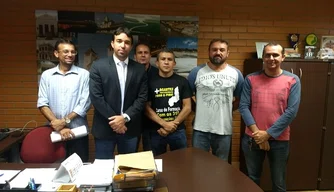 Reunião do Sinpoljuspi e do deputado Marden Menezes.