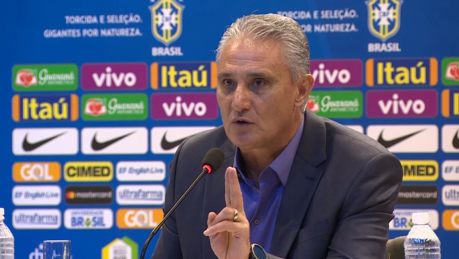 Técnico Tite, durante a convocação