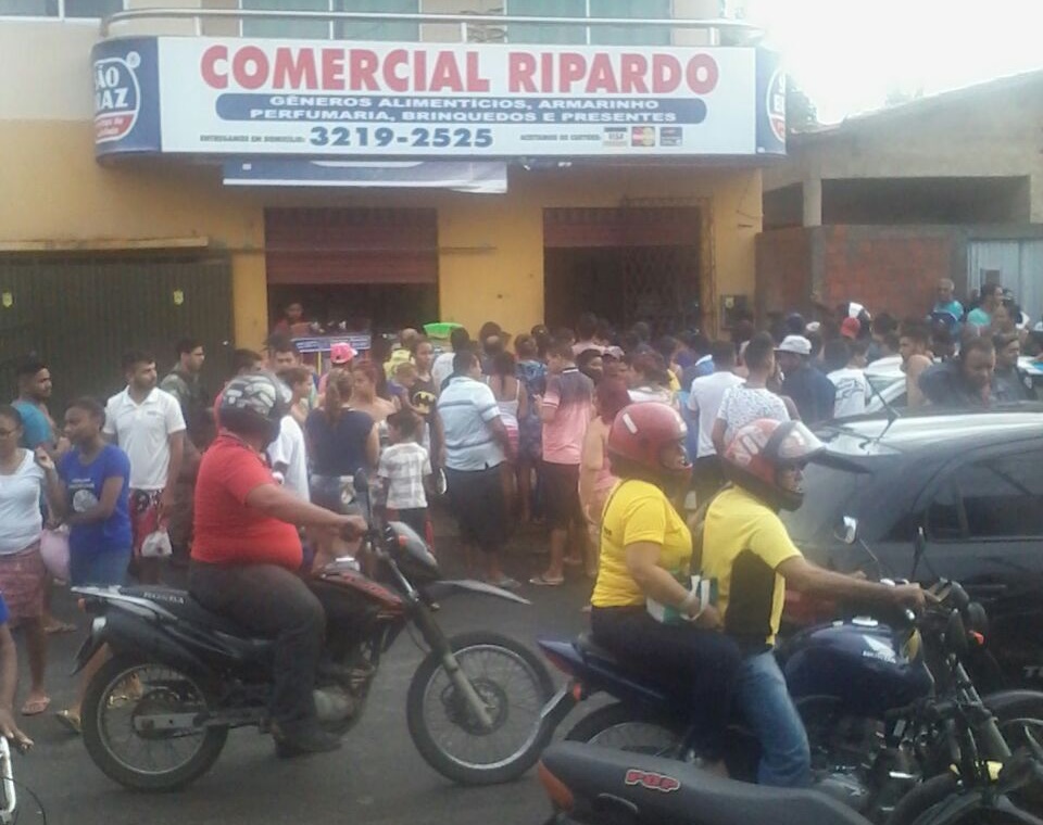 Comercial Ripardo, na Vila Irmã Dulce