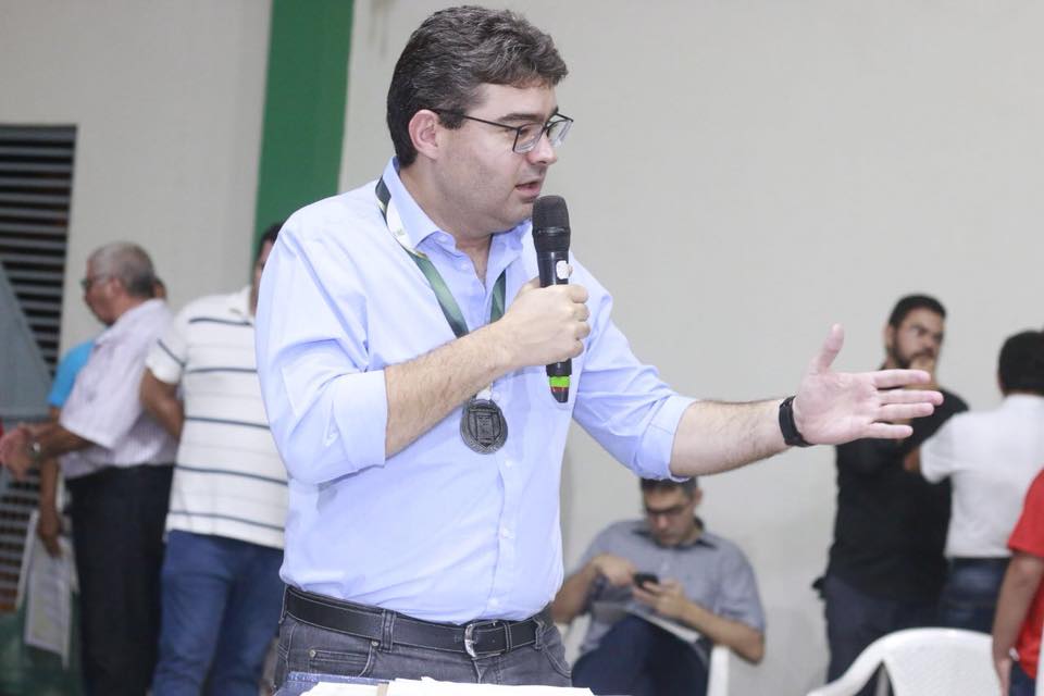 Deputado estadual Luciano Nunes.