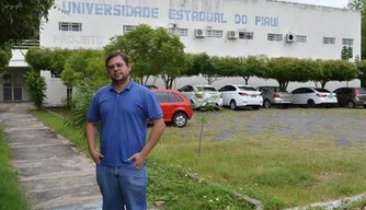 Francisco de Paulo apresentou a primeira dissertação do ProfMat/Uespi.