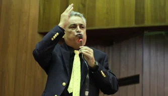 Deputado Robert Rios (DEM).