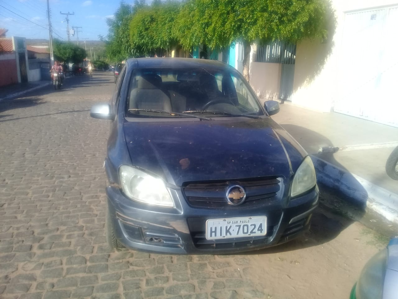 Carro apreendido pela polícia na Localidade Riacho