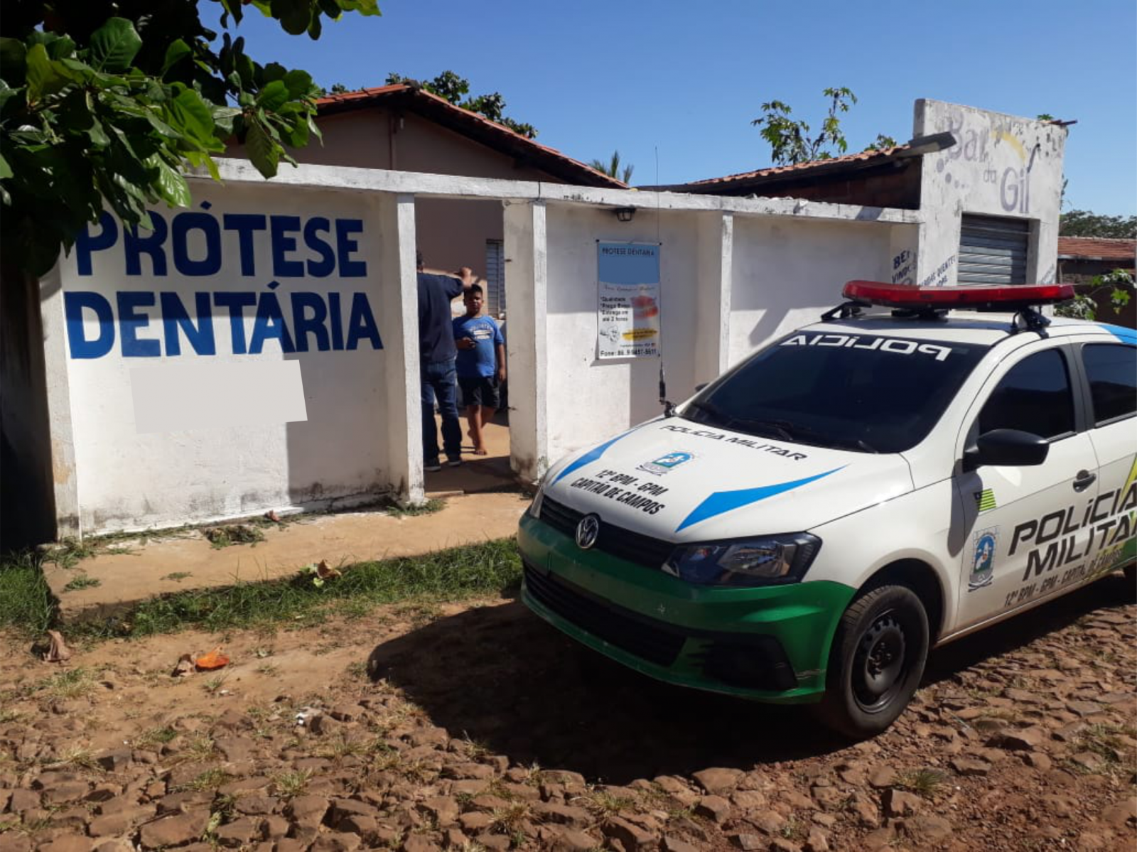 Consultório clandestino fechado em Capitão de Campos.