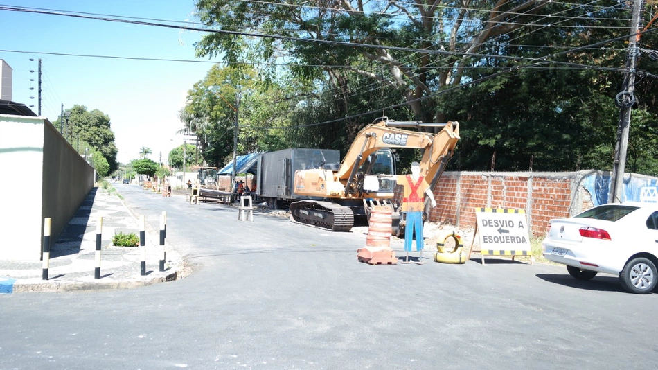 Obras da galeria na zona Leste