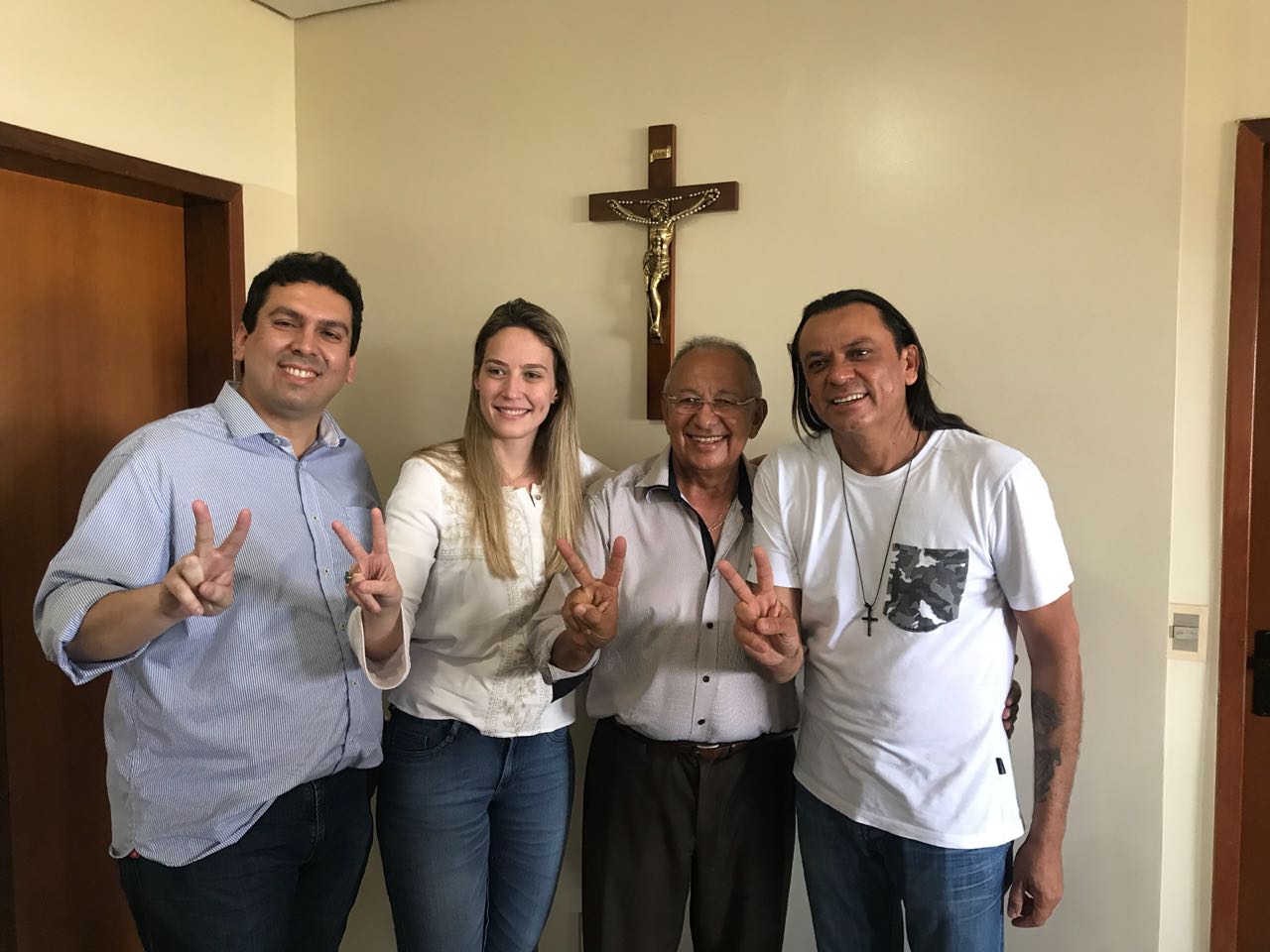 Deputado Evaldo Gomes, Vanessa Tapety, Dr. Pessoa e Frank Aguiar.