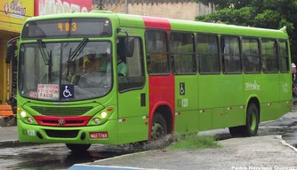 Arrastão em ônibus