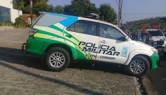 A Polícia Militar encontra-se no local