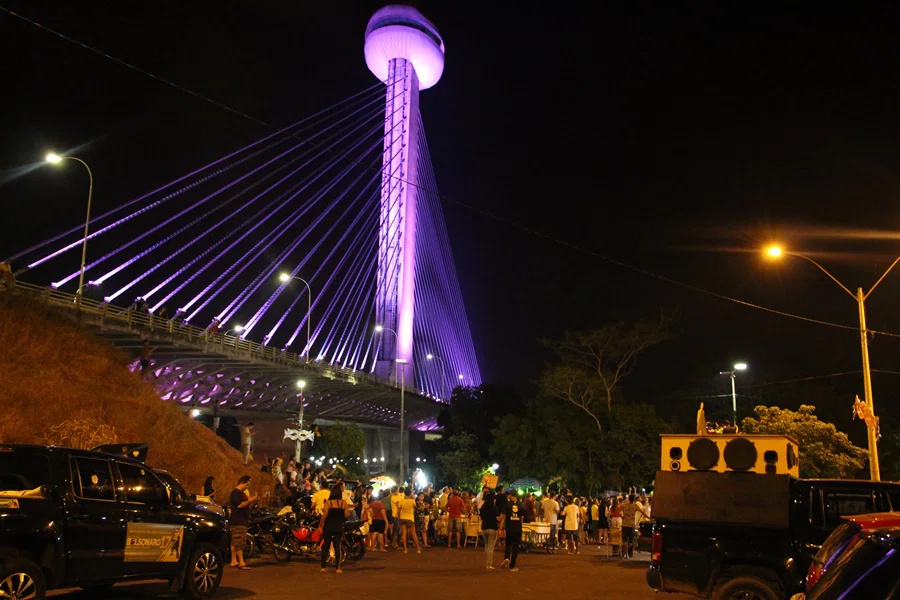 Ponte Estaiada durante apuração de votos no 2º turno