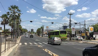 Semáforos do Corredor Leste irão começar a funcionar neste sábado (17).