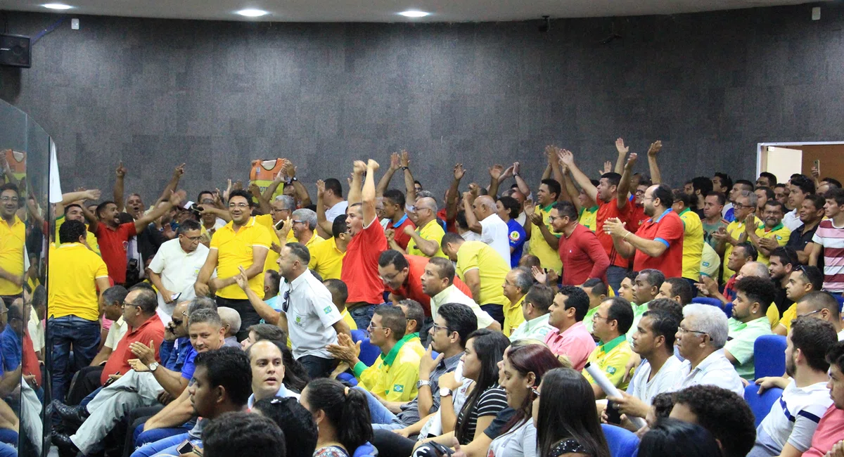 Taxistas estavam presentes na votação do PL 190/2018.