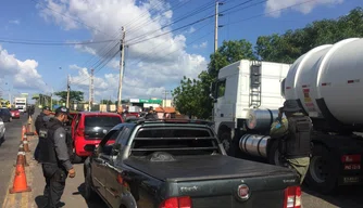 A Operação está fechando as pontes que ligam Teresina a Timon