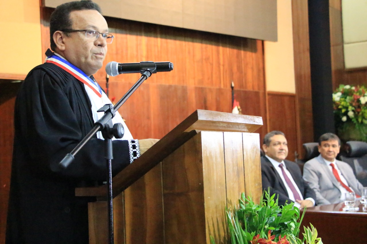 Sebastião Ribeiro, novo presidente do Tribunal de Justiça do Piauí discursou em sua posse