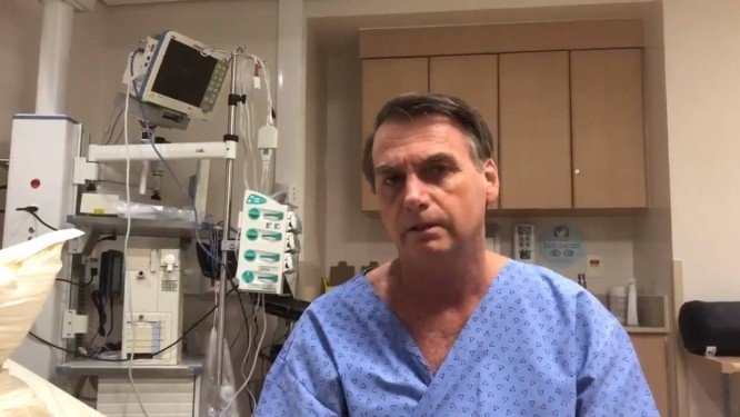 O presidente Jair Bolsonaro segue internado no Hospital Israelita Albert Einstein.