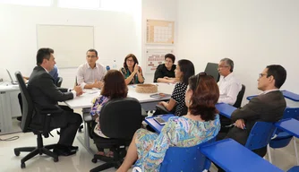 Ministério Público se reuniu com representantes da FMS e da Sesapi.