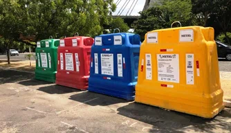 Sistema de limpeza urbana e coleta seletiva de lixo em Teresina.