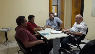 Gestores se reuniram para tratar sobre a Orla de Atalaia, no litoral do Piauí.