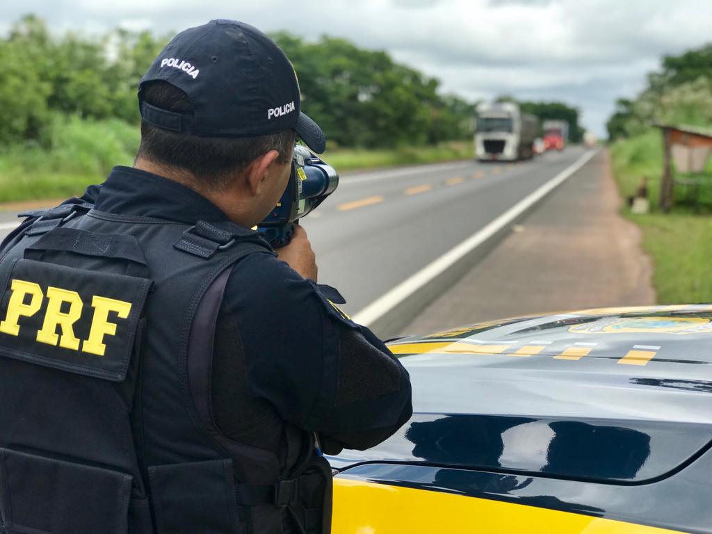 Fiscalização da Polícia Rodoviária Federal (PRF).