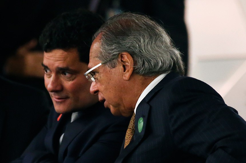 Paulo Guedes, ministro da Economia, e Sérgio Moro, ministro da Justiça e Segurança Pública.