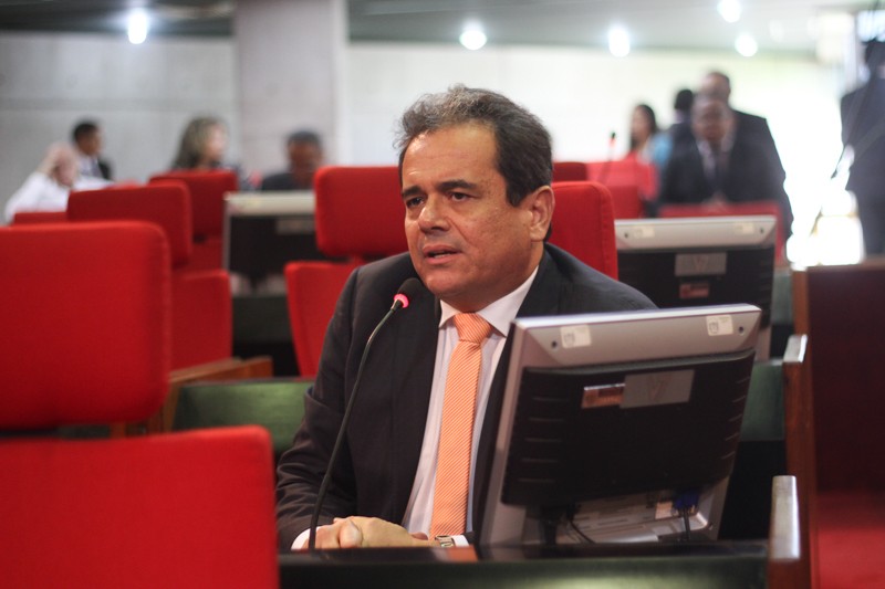 deputado Henrique Pires