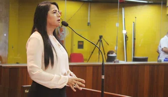 Deputada Teresa Britto (PV).