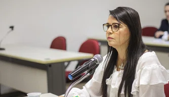 Deputada Teresa Britto (PV).