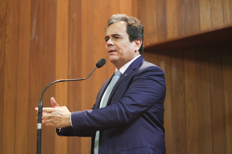 Deputado Henrique Pires (MDB).